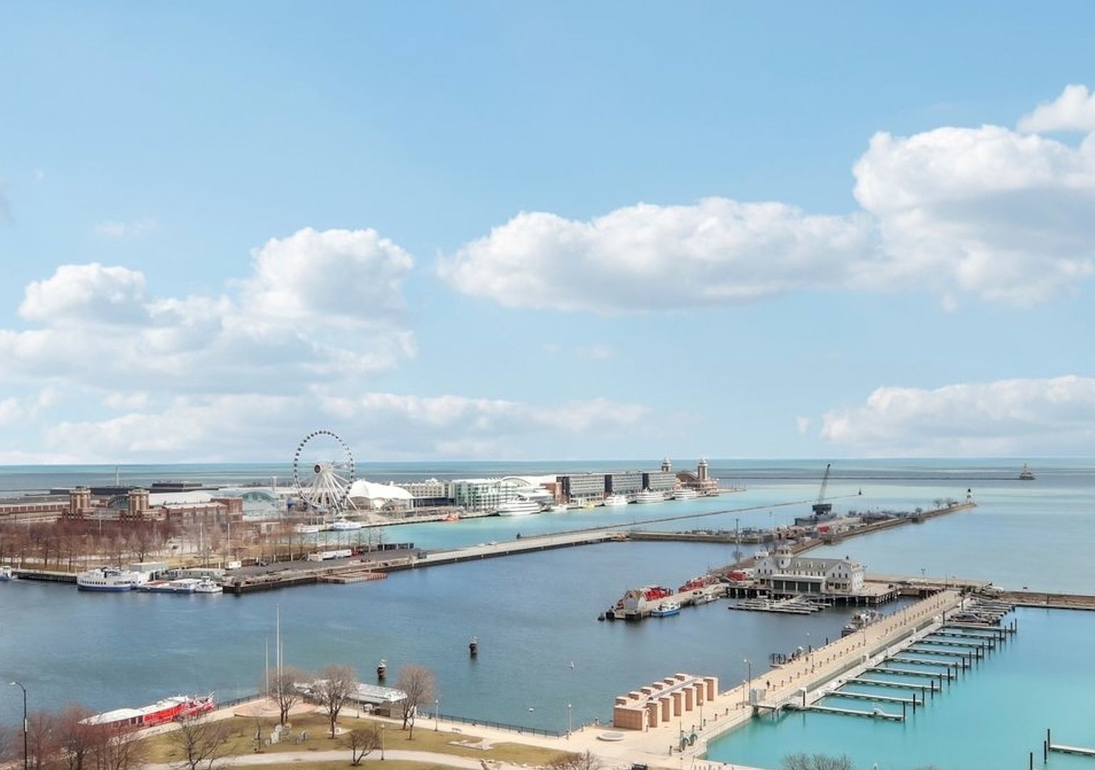 211 N Harbor Drive 1008