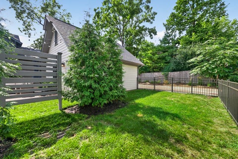 Tiny photo for 406 S River Lane, Geneva, IL 60134 (MLS # 12759938)