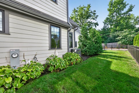 Tiny photo for 406 S River Lane, Geneva, IL 60134 (MLS # 12759938)