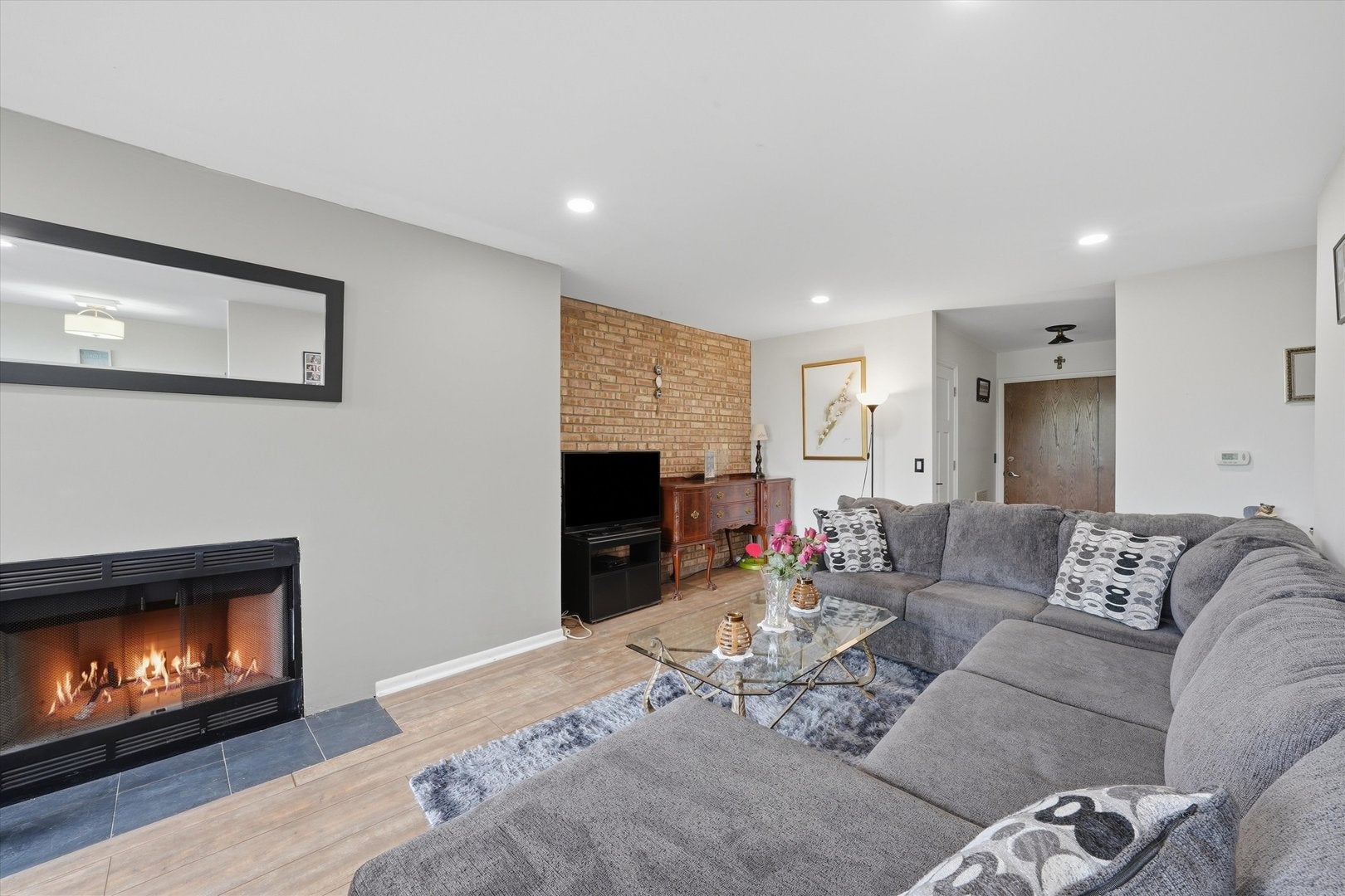 6020 Oakwood Drive 4A