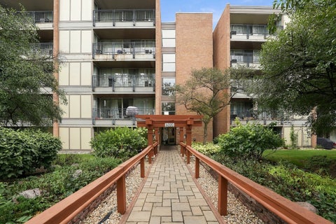 Photo of 6020 Oakwood Drive #4A, Lisle, IL 60532 (MLS # 12758073)
