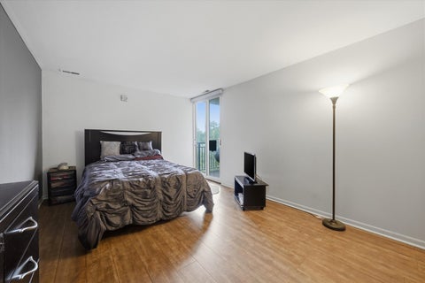 Tiny photo for 6020 Oakwood Drive #4A, Lisle, IL 60532 (MLS # 12758073)