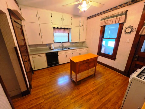 Tiny photo for 234 N Cherry Street, Centralia, IL 62801 (MLS # 12770262)