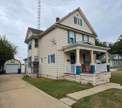Tiny photo for 234 N Cherry Street, Centralia, IL 62801 (MLS # 12770262)