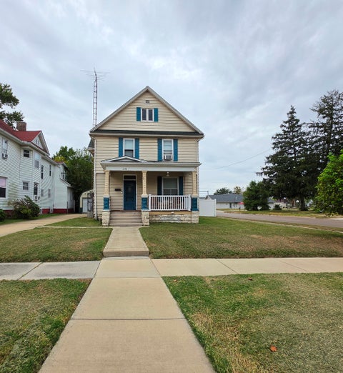 Tiny photo for 234 N Cherry Street, Centralia, IL 62801 (MLS # 12770262)