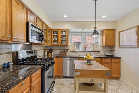 Tiny photo for 1930 N Larrabee Street, Chicago, IL 60614 (MLS # 12625627)