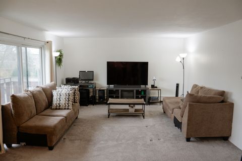 Tiny photo for Arlington Heights, IL 60004 (MLS # 12627224)