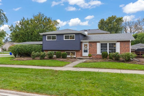 Photo of 1020 S Prospect Street, Wheaton, IL 60189 (MLS # 12783687)
