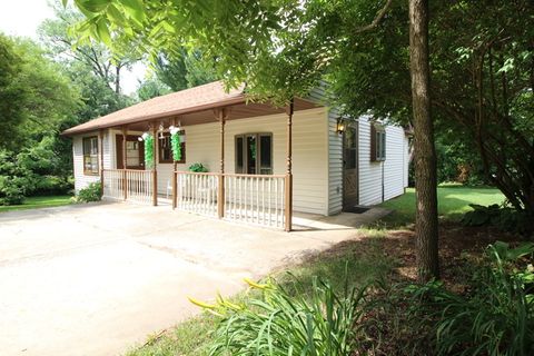 Photo of 21244 W Highway Rt 113 Highway, Custer Park, IL 60481 (MLS # 12480180)