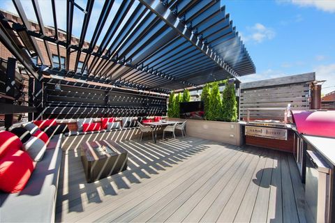 Tiny photo for 1716 W Wolfram Street, Chicago, IL 60657 (MLS # 12643985)
