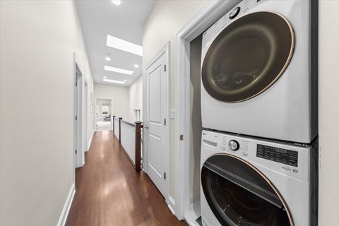 Tiny photo for 1716 W Wolfram Street, Chicago, IL 60657 (MLS # 12643985)