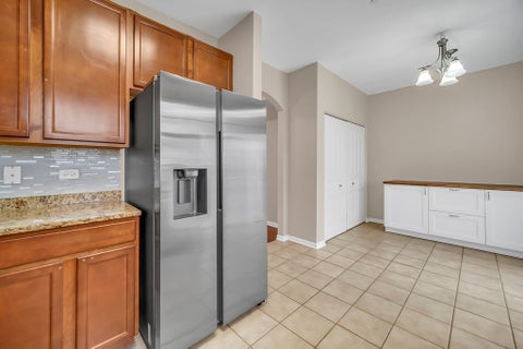 Tiny photo for 1260 Evergreen Avenue, Des Plaines, IL 60016 (MLS # 12773903)