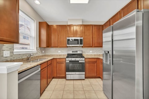 Tiny photo for 1260 Evergreen Avenue, Des Plaines, IL 60016 (MLS # 12773903)