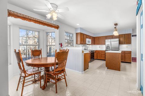 Tiny photo for 6 Dartmouth Court, Streamwood, IL 60107 (MLS # 12544078)