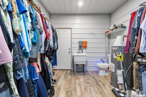 Tiny photo for 221 E Gore Street, Goreville, IL 62939 (MLS # EB460587)