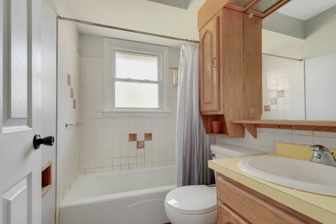 Tiny photo for 8808 S 85th Court, Hickory Hills, IL 60457 (MLS # 12747970)