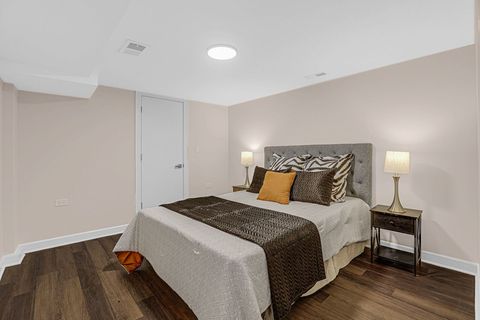 Tiny photo for 812 S Kilbourn Avenue, Chicago, IL 60624 (MLS # 12581649)