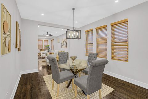 Tiny photo for 812 S Kilbourn Avenue, Chicago, IL 60624 (MLS # 12581649)