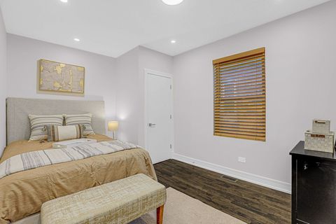 Tiny photo for 812 S Kilbourn Avenue, Chicago, IL 60624 (MLS # 12581649)