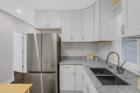 Tiny photo for 812 S Kilbourn Avenue, Chicago, IL 60624 (MLS # 12581649)