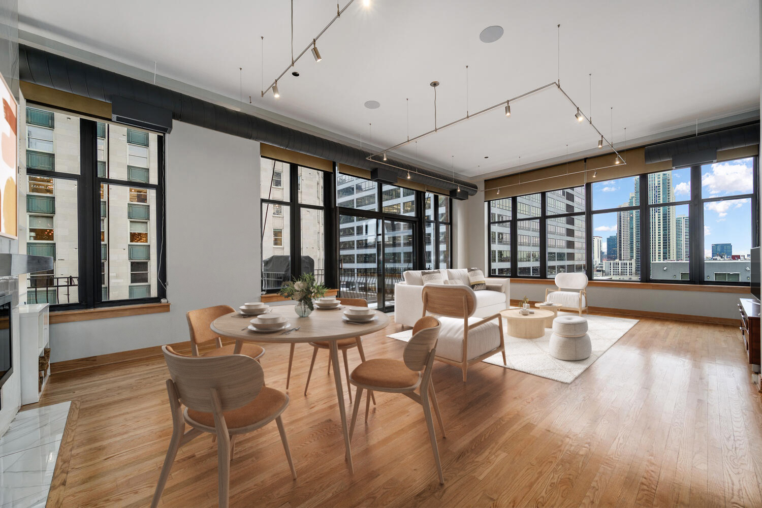 333 W Hubbard Street 713