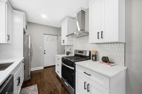 Tiny photo for 2114 S 10th Avenue, Maywood, IL 60153 (MLS # 12581743)