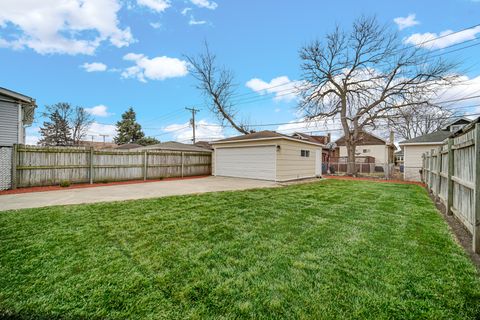 Tiny photo for 2114 S 10th Avenue, Maywood, IL 60153 (MLS # 12581743)