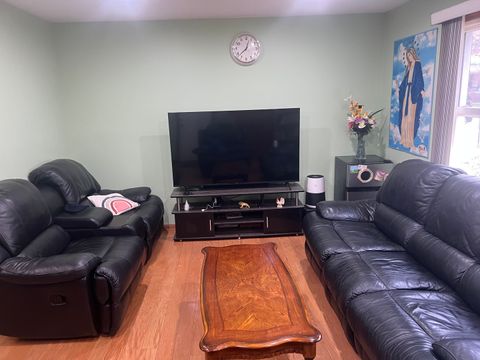 Tiny photo for 1517 W Lunt Avenue #1A, Chicago, IL 60626 (MLS # 12545647)