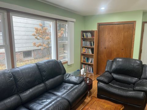 Tiny photo for 1517 W Lunt Avenue #1A, Chicago, IL 60626 (MLS # 12545647)
