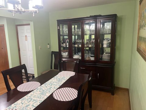 Tiny photo for 1517 W Lunt Avenue #1A, Chicago, IL 60626 (MLS # 12545647)