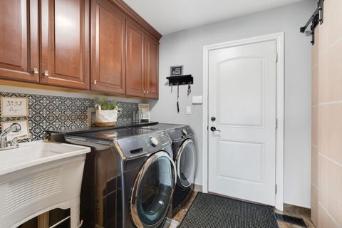 Tiny photo for 705 Ascot Court, Hoffman Estates, IL 60169 (MLS # 12601260)