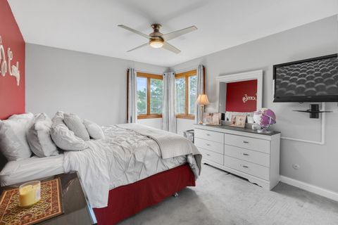 Tiny photo for 705 Ascot Court, Hoffman Estates, IL 60169 (MLS # 12601260)