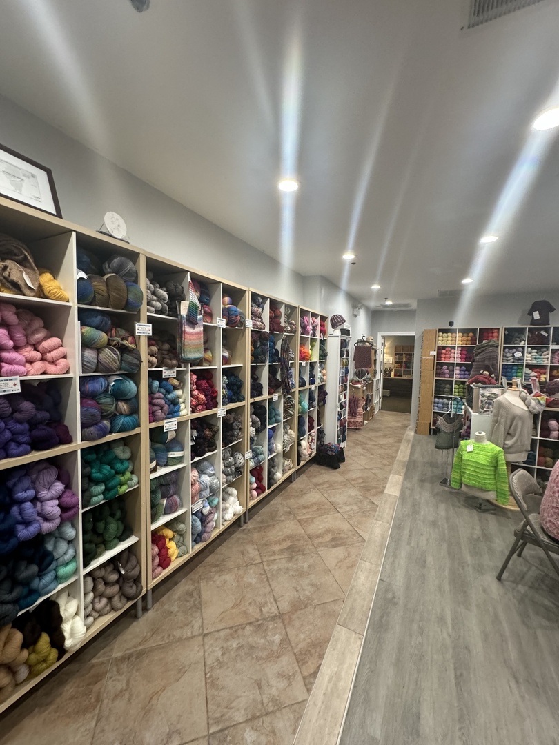 633 S Plymouth Court