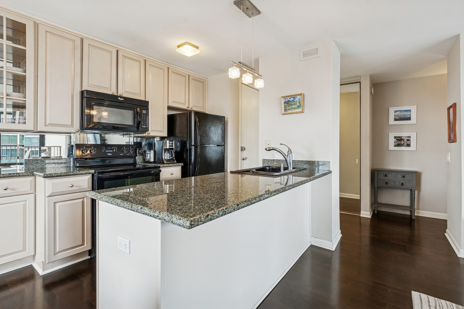 1540 N LASALLE Street 1501