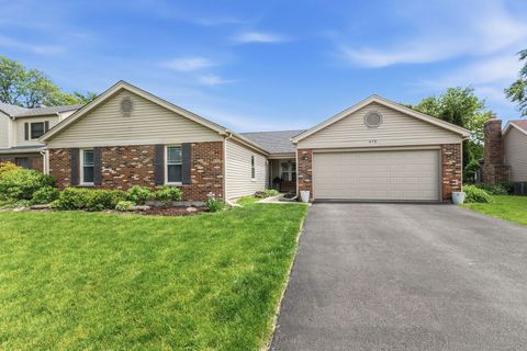 Photo of 458 Nantucket Road, Naperville, IL 60565 (MLS # 12652371)