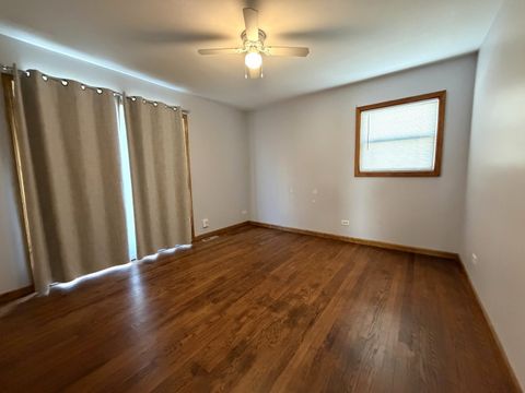 Tiny photo for 632 N Edgewood Avenue, Lombard, IL 60148 (MLS # 12599464)