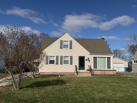 632 N Edgewood Avenue Lombard IL 60148