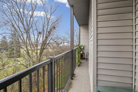 Tiny photo for 3050 Pheasant Creek Drive #305, Northbrook, IL 60062 (MLS # 12522837)