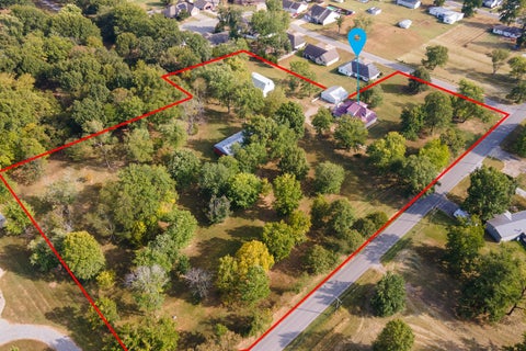 Tiny photo for 2001 N State Street, Marion, IL 62959 (MLS # 12773987)