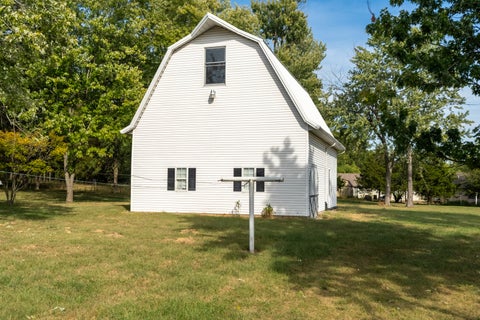 Tiny photo for 2001 N State Street, Marion, IL 62959 (MLS # 12773987)
