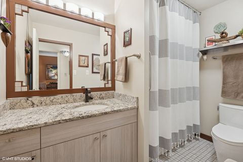 Tiny photo for 6145 N SHERIDAN Road #28D, Chicago, IL 60660 (MLS # 12585536)