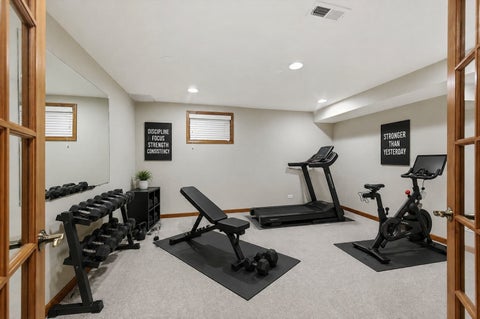 Tiny photo for 230 Persimmon Drive, St. Charles, IL 60174 (MLS # 12659052)