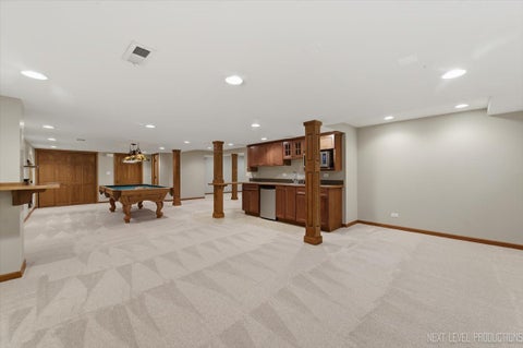 Tiny photo for 230 Persimmon Drive, St. Charles, IL 60174 (MLS # 12659052)