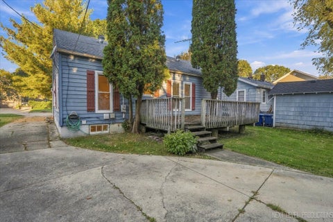 Tiny photo for 31 Logan Avenue, Geneva, IL 60134 (MLS # 12791199)