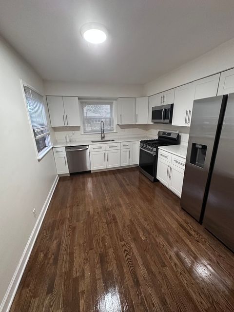 Tiny photo for 11339 S Avenue M Avenue, Chicago, IL 60617 (MLS # 12596264)