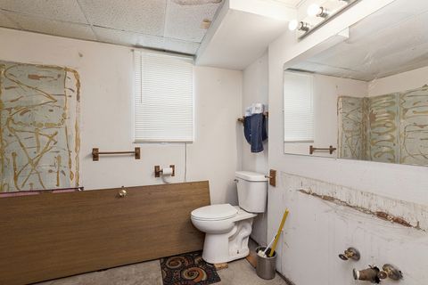 Tiny photo for 9827 Melvina Avenue, Oak Lawn, IL 60453 (MLS # 12635411)
