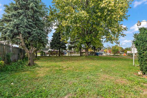 Tiny photo for 9827 Melvina Avenue, Oak Lawn, IL 60453 (MLS # 12635411)