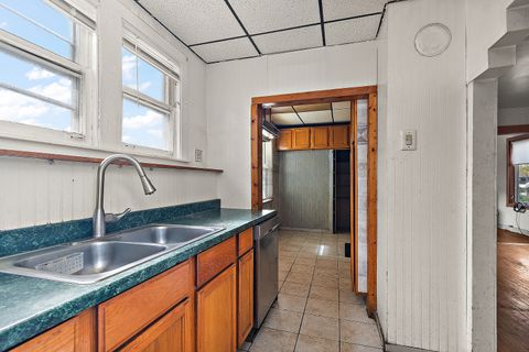 Tiny photo for 9827 Melvina Avenue, Oak Lawn, IL 60453 (MLS # 12635411)