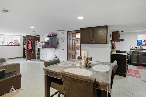 Tiny photo for 2531 N Major Avenue, Chicago, IL 60639 (MLS # 12481468)