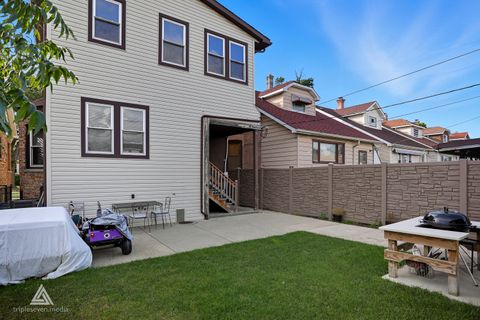 Tiny photo for 2531 N Major Avenue, Chicago, IL 60639 (MLS # 12481468)